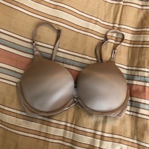 Victoria Secret Bombshell Bra